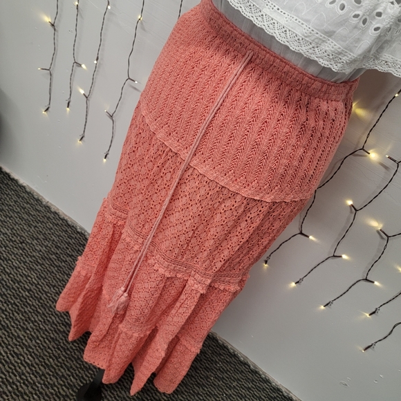 Coral Lace Maxi skirt - Picture 2 of 8